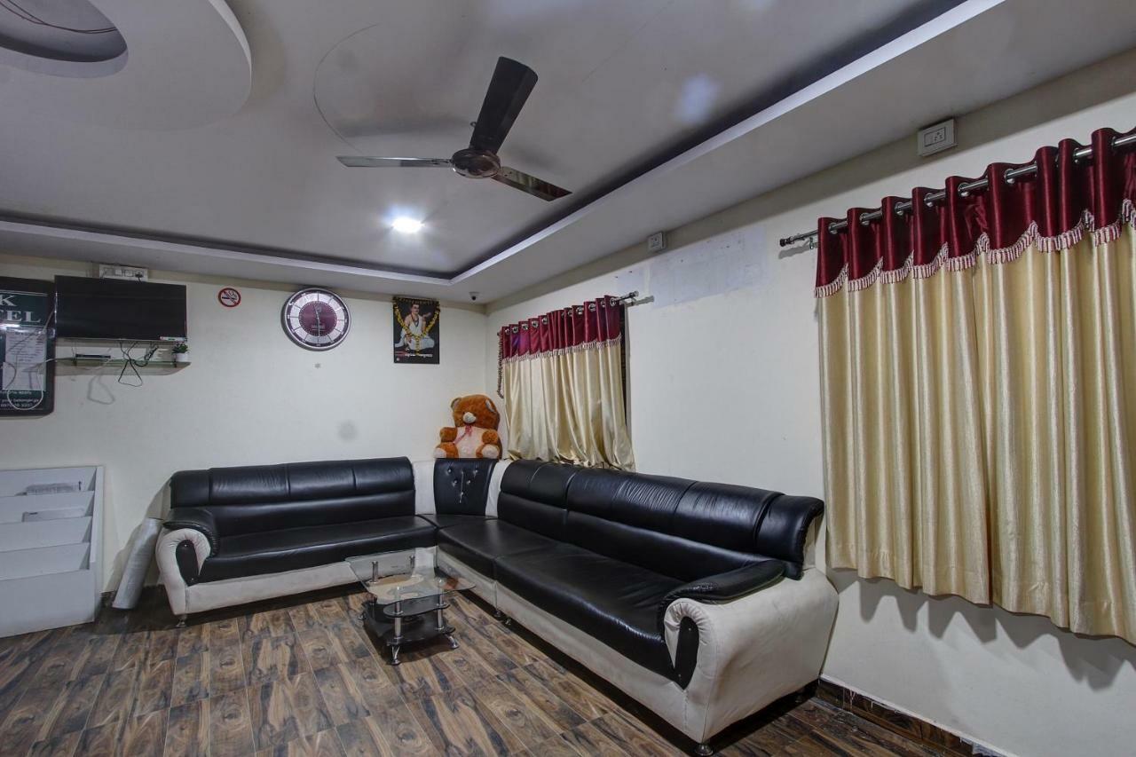 Collection O 38566 Mk Hotel And Lodge Gulbarga Exterior foto
